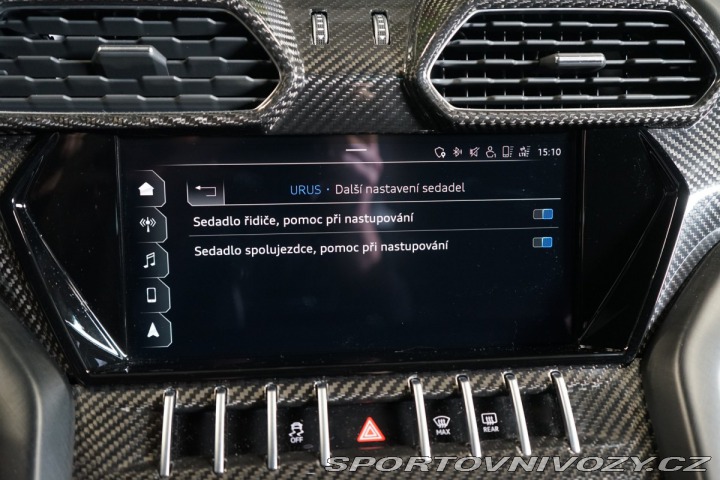 Lamborghini Urus B&O3D*HUD*VZDUCH*PANO 2021