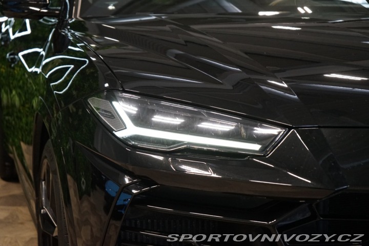 Lamborghini Urus B&O3D*HUD*VZDUCH*PANO 2021