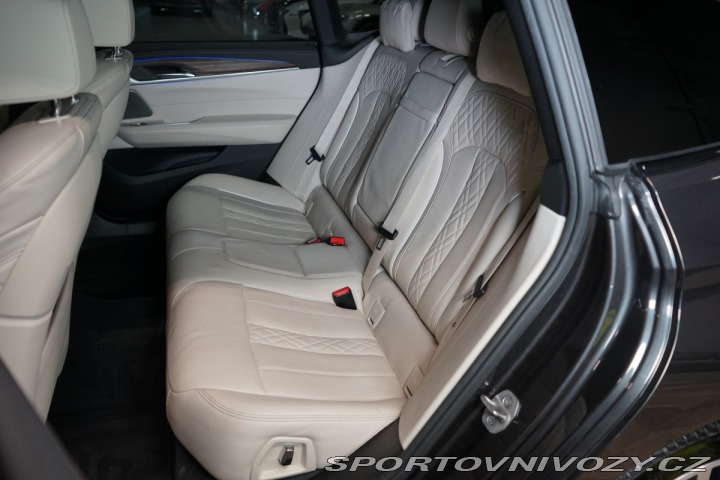 BMW 6 630d*M*VZDUCH*HUD*PANO*36 2021