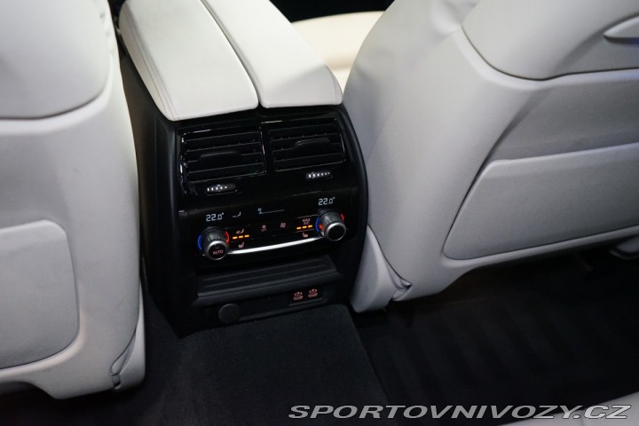 BMW 6 630d*M*VZDUCH*HUD*PANO*36 2021