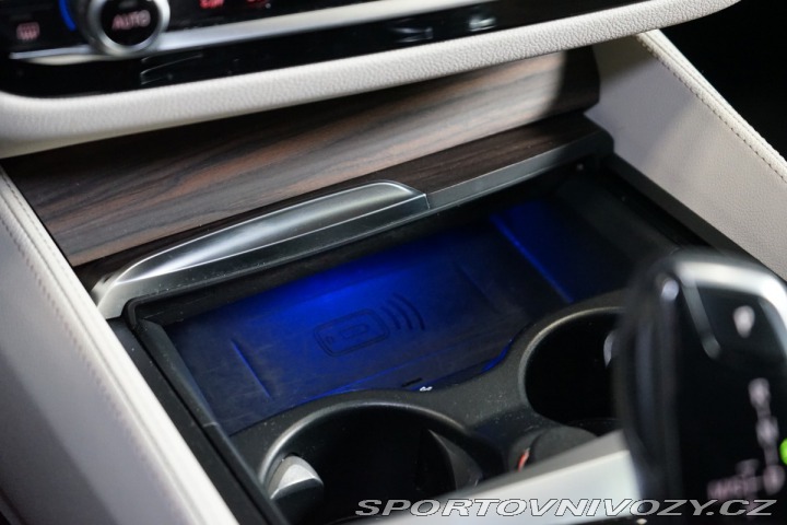 BMW 6 630d*M*VZDUCH*HUD*PANO*36 2021