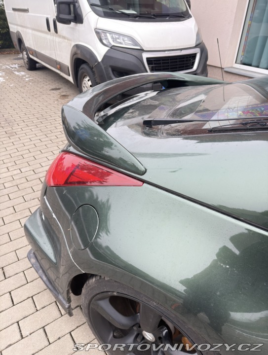 Nissan 350 Z coupe 2002