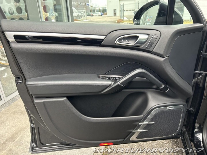 Porsche Cayenne S 4.2 V8 diesel 2015