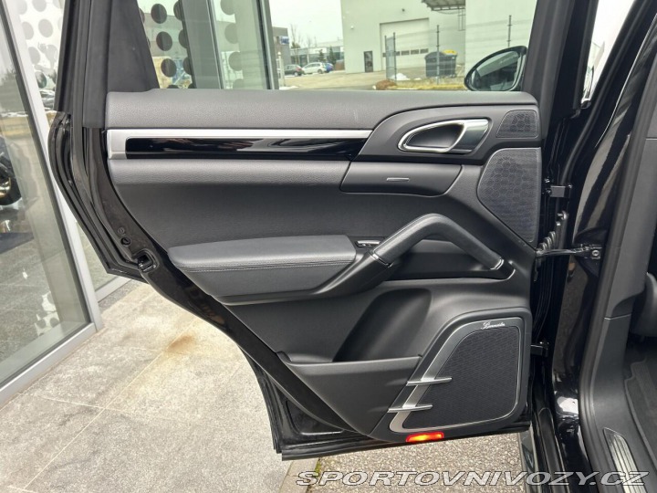 Porsche Cayenne S 4.2 V8 diesel 2015