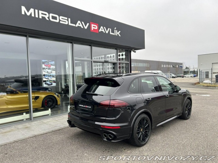 Porsche Cayenne S 4.2 V8 diesel 2015