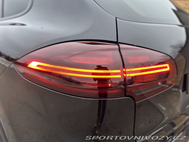 Porsche Cayenne S 4.2 V8 diesel 2015