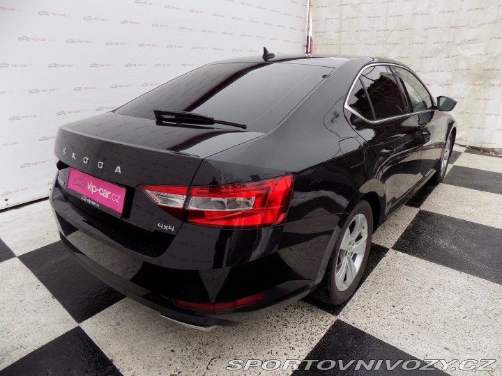 Škoda Superb 2.0TSi/4x4/DSG/Crystal-LE 2022