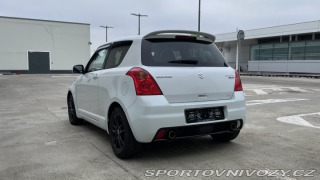 Suzuki Swift Sport  2010