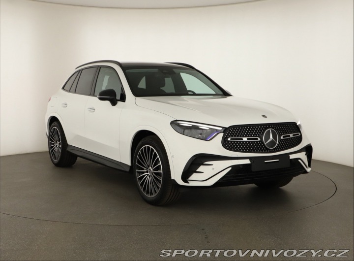 Mercedes-Benz Ostatní modely GLC AMG Line GLC 220 d 4MATIC 2025