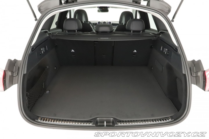 Mercedes-Benz Ostatní modely GLC AMG Line GLC 220 d 4MATIC 2025