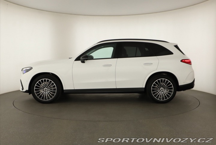 Mercedes-Benz Ostatní modely GLC AMG Line GLC 220 d 4MATIC 2025