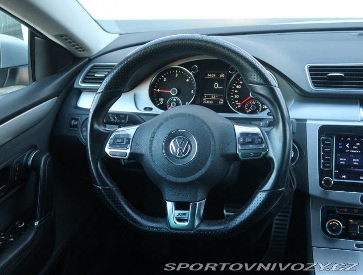 Volkswagen Passat CC CC  2.0 TDI BMT 2011