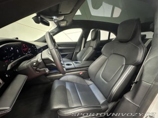 Porsche Taycan Cross TurismoTurbo S*Záru 2022