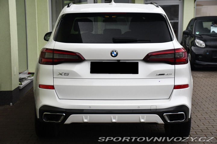 BMW X5 xDrive40i M-SPORT TAŽNÉ 7 2021