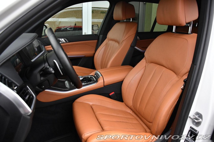 BMW X5 xDrive40i M-SPORT TAŽNÉ 7 2021