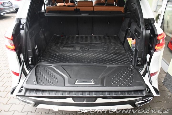 BMW X5 xDrive40i M-SPORT TAŽNÉ 7 2021
