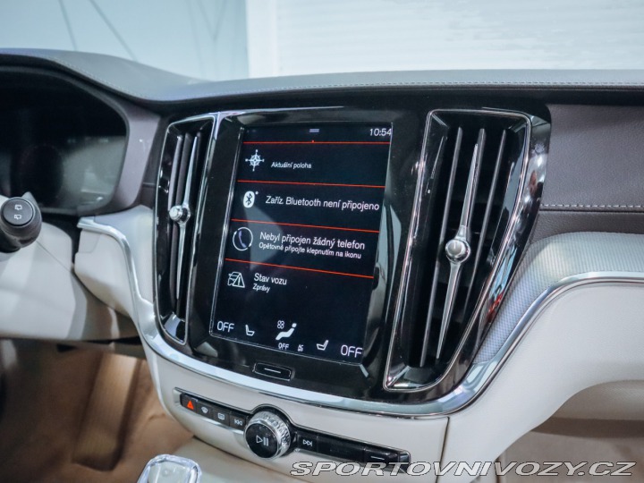 Volvo V60 T8 Inscription AWD 2019