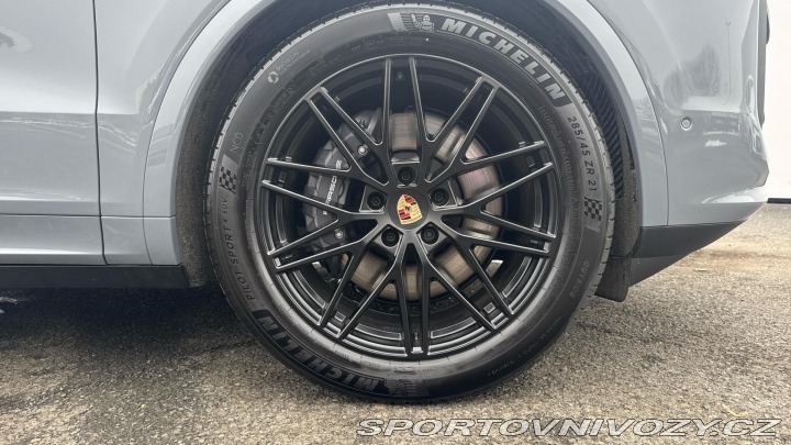 Porsche Cayenne E-Hybrid 2026