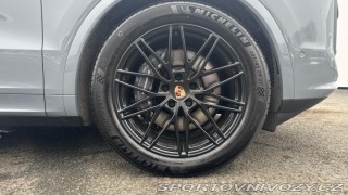 Porsche Cayenne E-Hybrid 2026