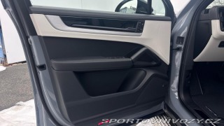 Porsche Cayenne E-Hybrid 2026