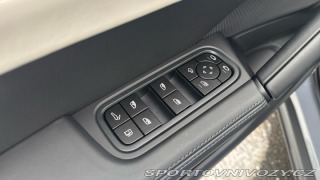 Porsche Cayenne E-Hybrid 2026