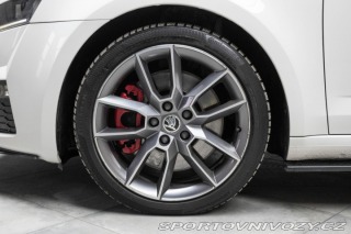Škoda Octavia RS RS 2.0 TDI 135kW TAŽNÉ*2x 2014