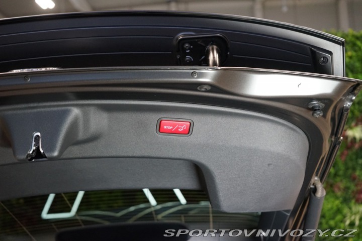 Mercedes-Benz AMG GT  2022