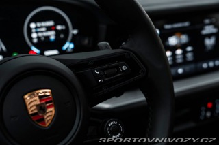 Porsche Cayenne BOSE, PANO, CHRONO 2025