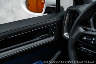 Porsche Cayenne BOSE, PANO, CHRONO 2025