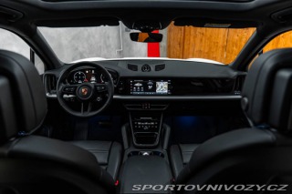 Porsche Cayenne BOSE, PANO, CHRONO 2025
