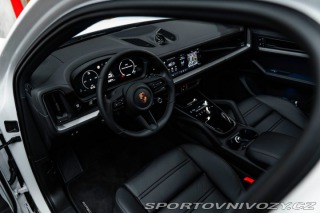 Porsche Cayenne BOSE, PANO, CHRONO 2025