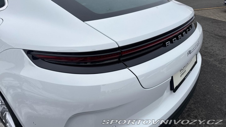 Porsche Panamera 4 E-Hybrid 2026