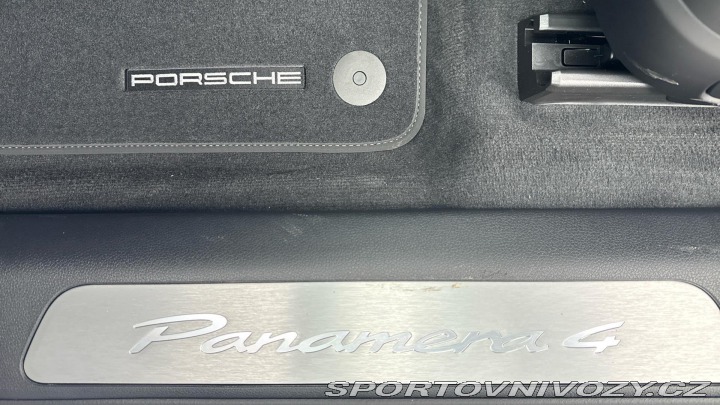 Porsche Panamera 4 E-Hybrid 2026