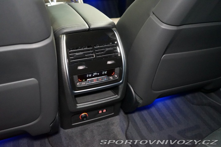 BMW XM 50e*H/K*HUD*360*TAŽNÉ*ACC 2024