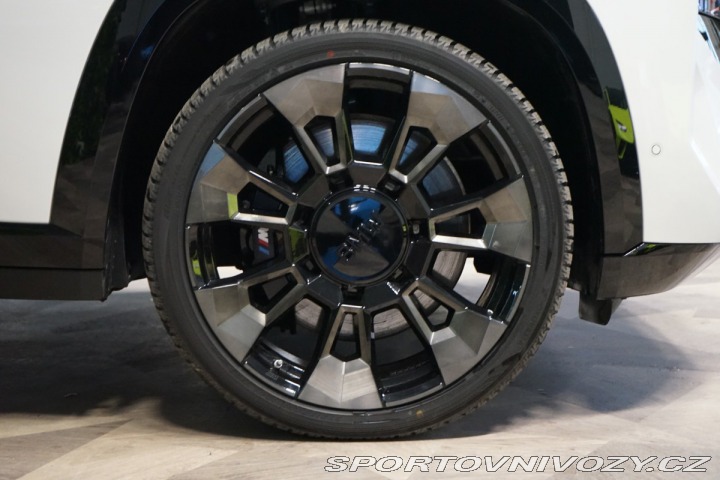 BMW XM 50e*H/K*HUD*360*TAŽNÉ*ACC 2024