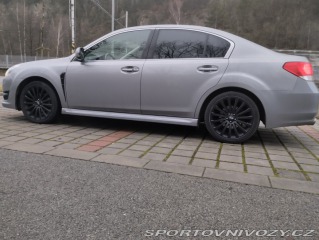 Subaru Legacy 2,5 GT 2010