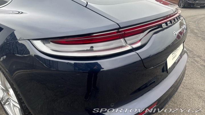 Porsche Panamera Turbo S 2021