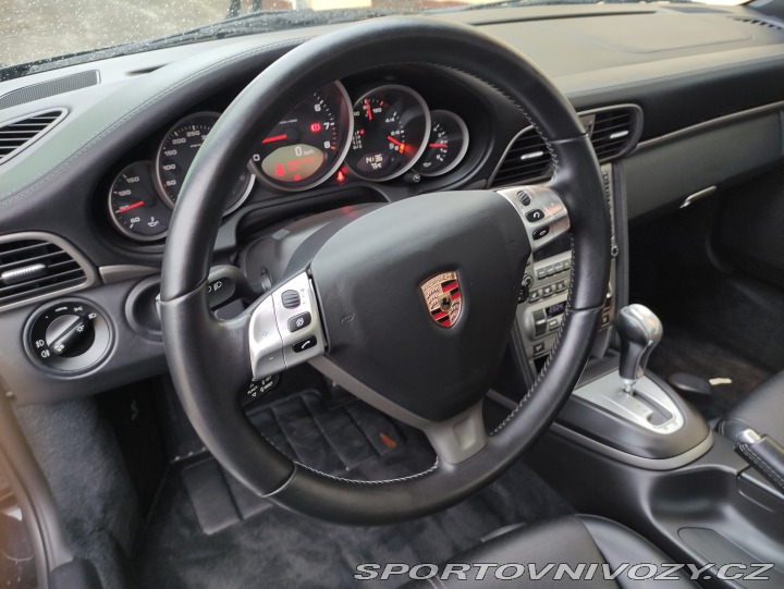 Porsche 911 997 najeto 50 000 Km 2007