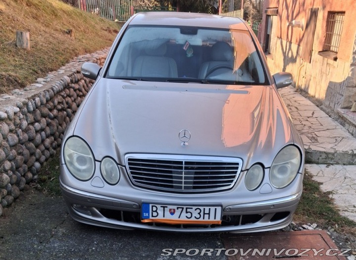 Mercedes-Benz E W211 2004