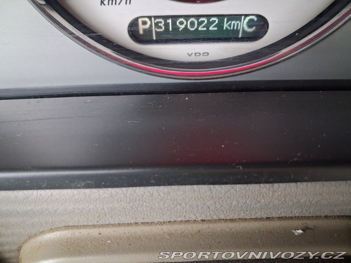 Mercedes-Benz E W211 2004