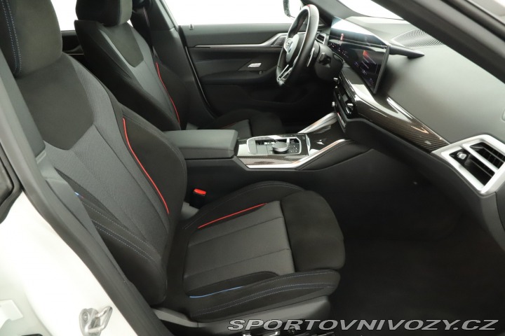 BMW 4 Gran Coupé Sport Line M44 2025
