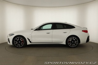 BMW 4 Gran Coupé Sport Line M44 2025