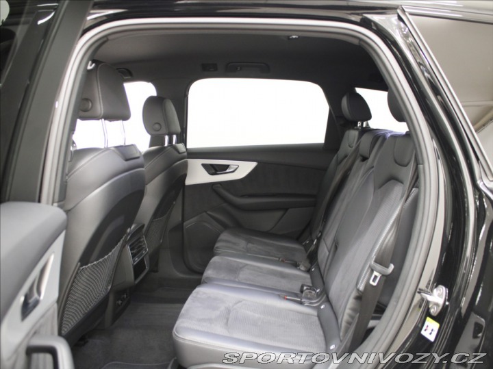 Audi Ostatní modely Q7 3,0 50TDi Q. S-Line VZDUC 2023