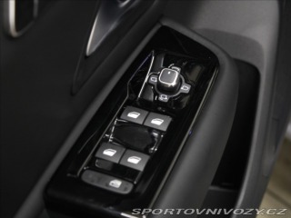 Citroën Ostatní modely C5 X 1,6 PHEV 225k. Shine NOVÝ 2024