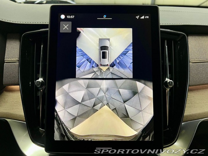 Volvo Ostatní modely XC90 T8 AWD PLUS DARK, CHARCOA 2026