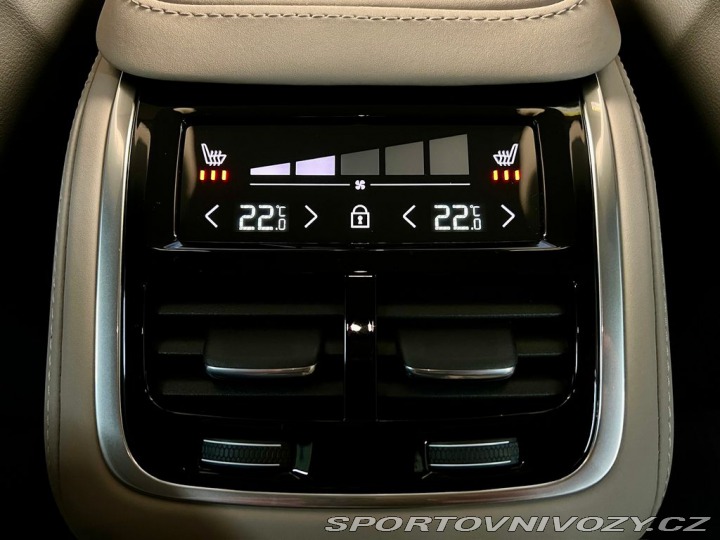 Volvo Ostatní modely XC90 T8 AWD PLUS DARK, TAŽNÉ, 2026
