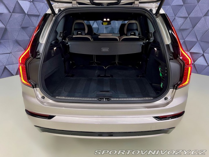 Volvo Ostatní modely XC90 T8 AWD PLUS DARK, CHARCOA 2026