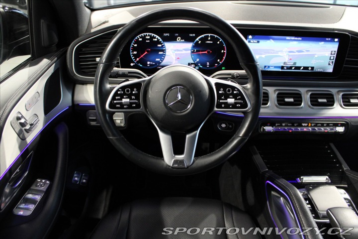 Mercedes-Benz Ostatní modely GLE 300d 4MATIC AMG Line 7Mís 2020