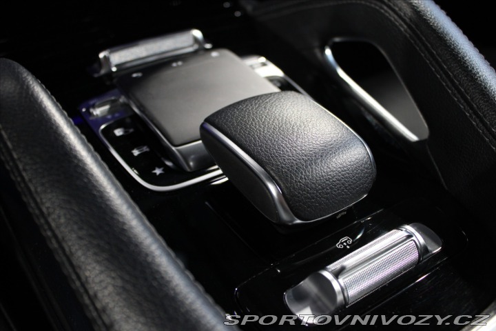 Mercedes-Benz Ostatní modely GLE 300d 4MATIC AMG Line 7Mís 2020