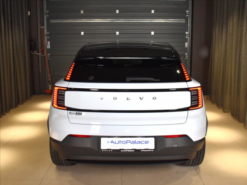 Volvo EX30 Ultra